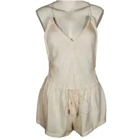 Urban Outfitters Ecoté Cream Pom Pom Trim V Neck Flowy Boho Romper Size XS - Picture 2 of 10